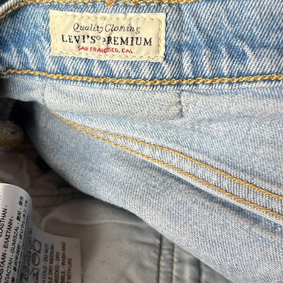 🔥🔥🔥Levi’s 501s Jeans - Picture 4 of 4